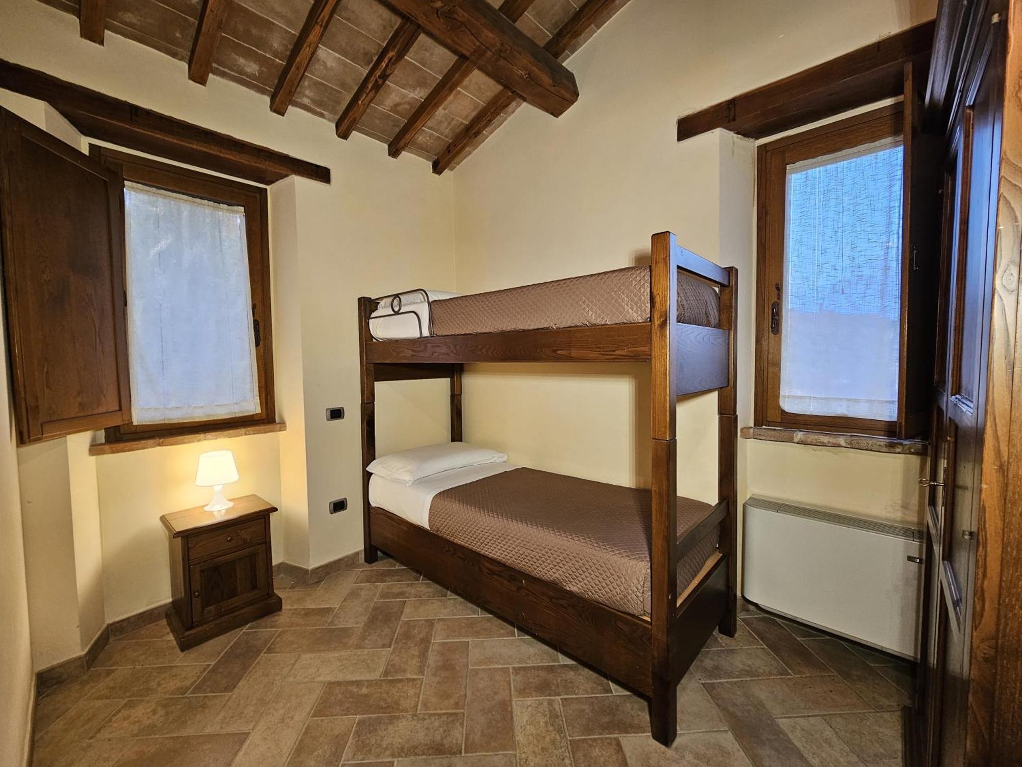 La Fonte Di Montebuono Villa Magione Bilik gambar
